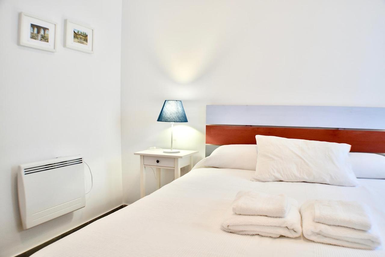 Acogedor Apt 8Pax 4Bdr 2Bth - Cozyhomesevilla1 外观 照片