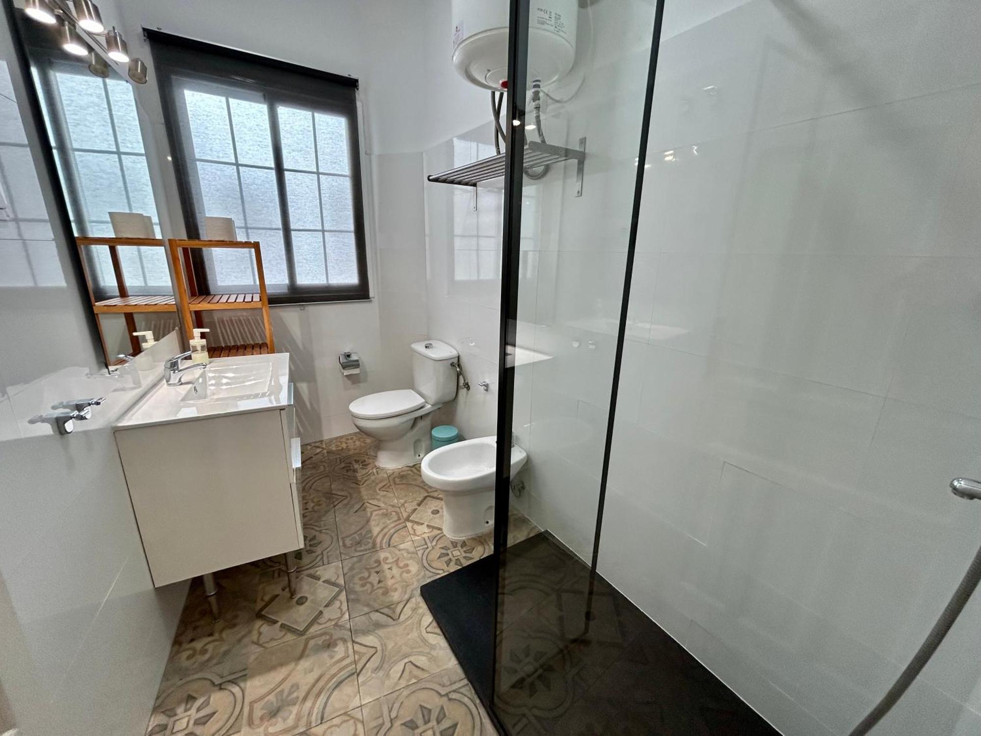 Acogedor Apt 8Pax 4Bdr 2Bth - Cozyhomesevilla1 外观 照片
